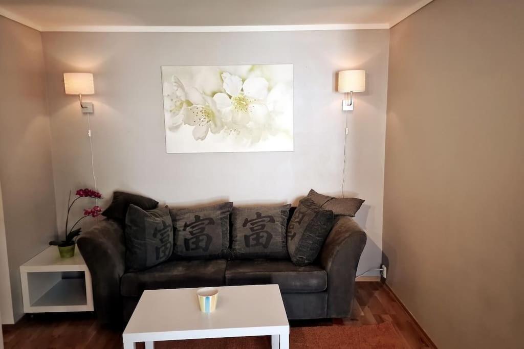 Cosy Flat Close To Beach And City Apartment *